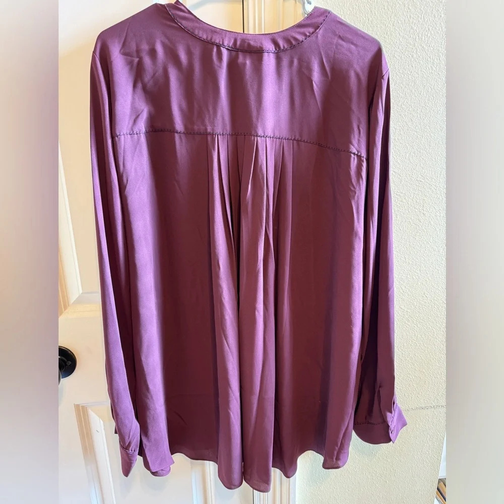 Lane Bryant Maroon Blouse With Black Accent Stitching Sz 22/24 View 6